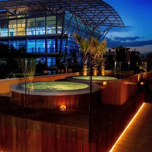 **** Aparthotel Metropol Ceccarini - Luxury Italien